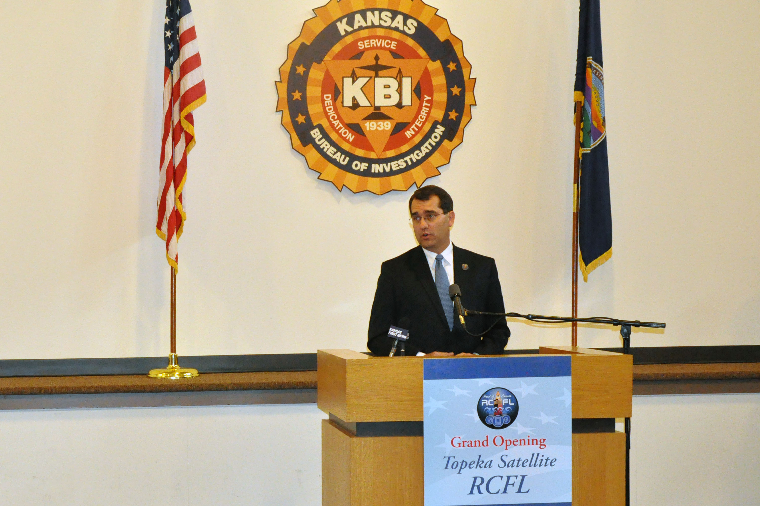 Kansas Attorney General Derek Schmidt speaks at the Grand Opening of the Topeka Satellite Regional Forensic Laboratory